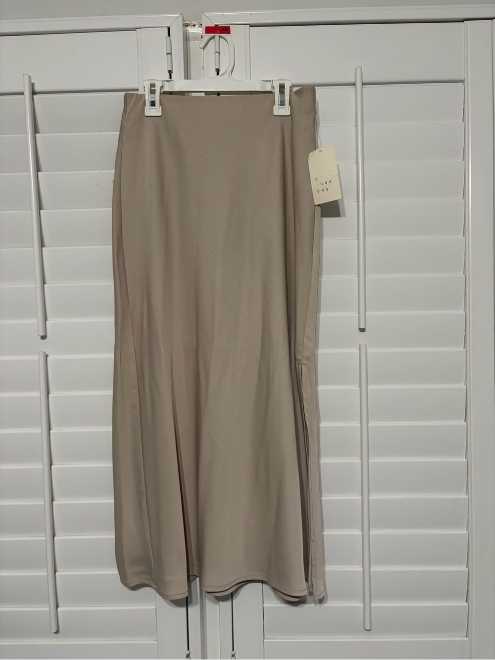 Target a new day Beige Maxi Skirt size xs